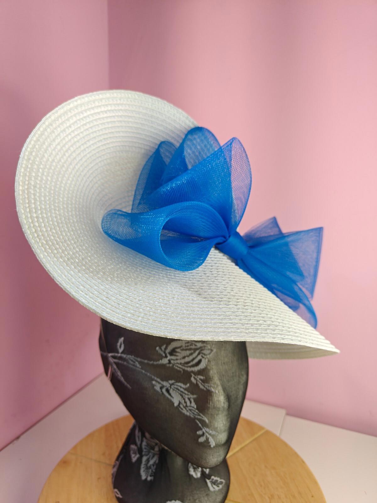white blue large straw fascinator wedding hat Kentucky Derby Royal Ascot