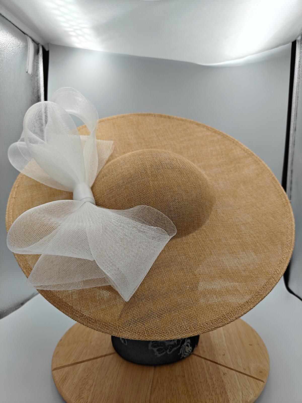 champagne white large fascinator headband wedding hat Kentucky Derby Royal Ascot