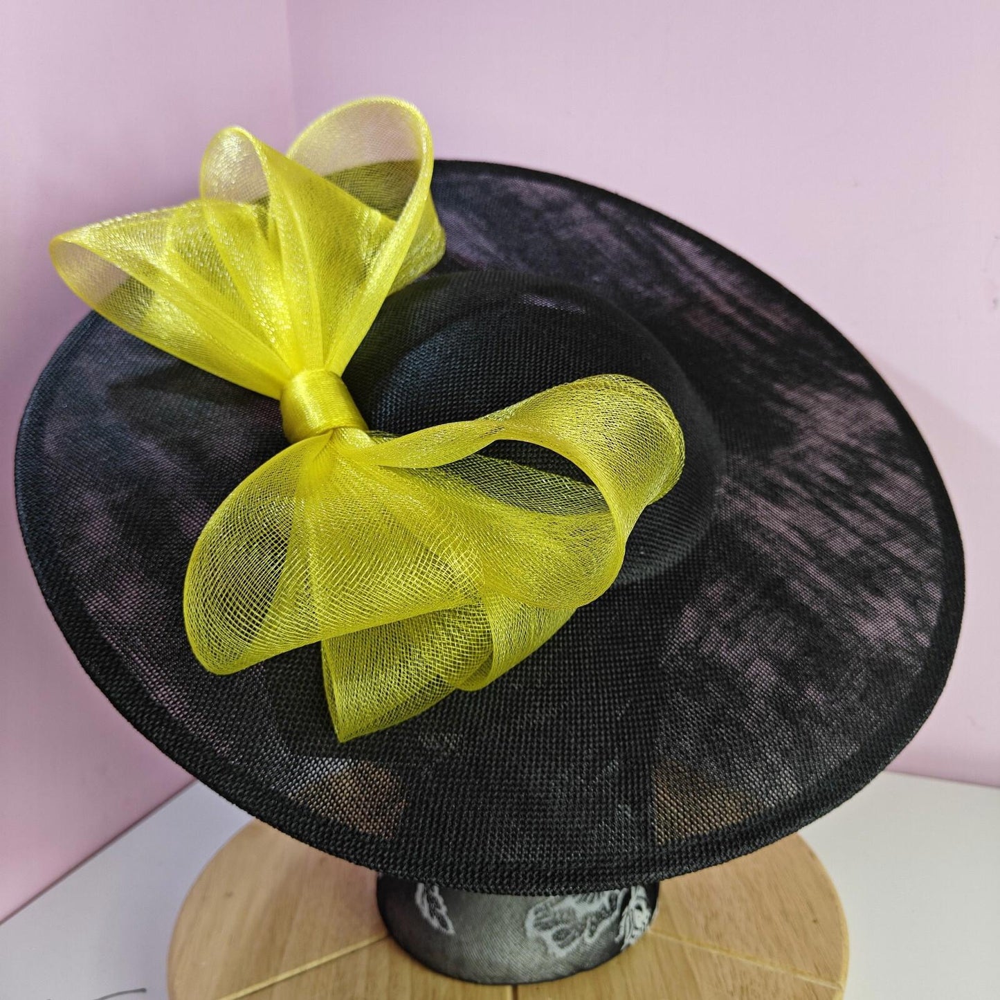 black yellow large fascinator wedding hat Kentucky Derby Royal Ascot bow