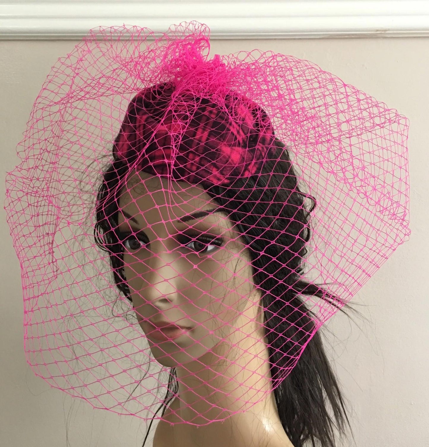 hot pink felt mini pill box hat veiling french veil fascinator wedding race