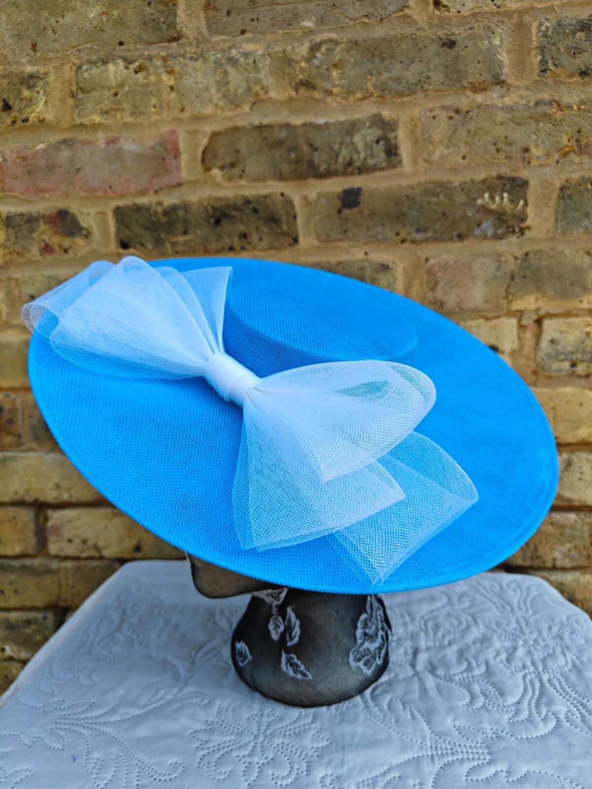 turquoise white large fascinator wedding hat Kentucky Derby Royal Ascot bow