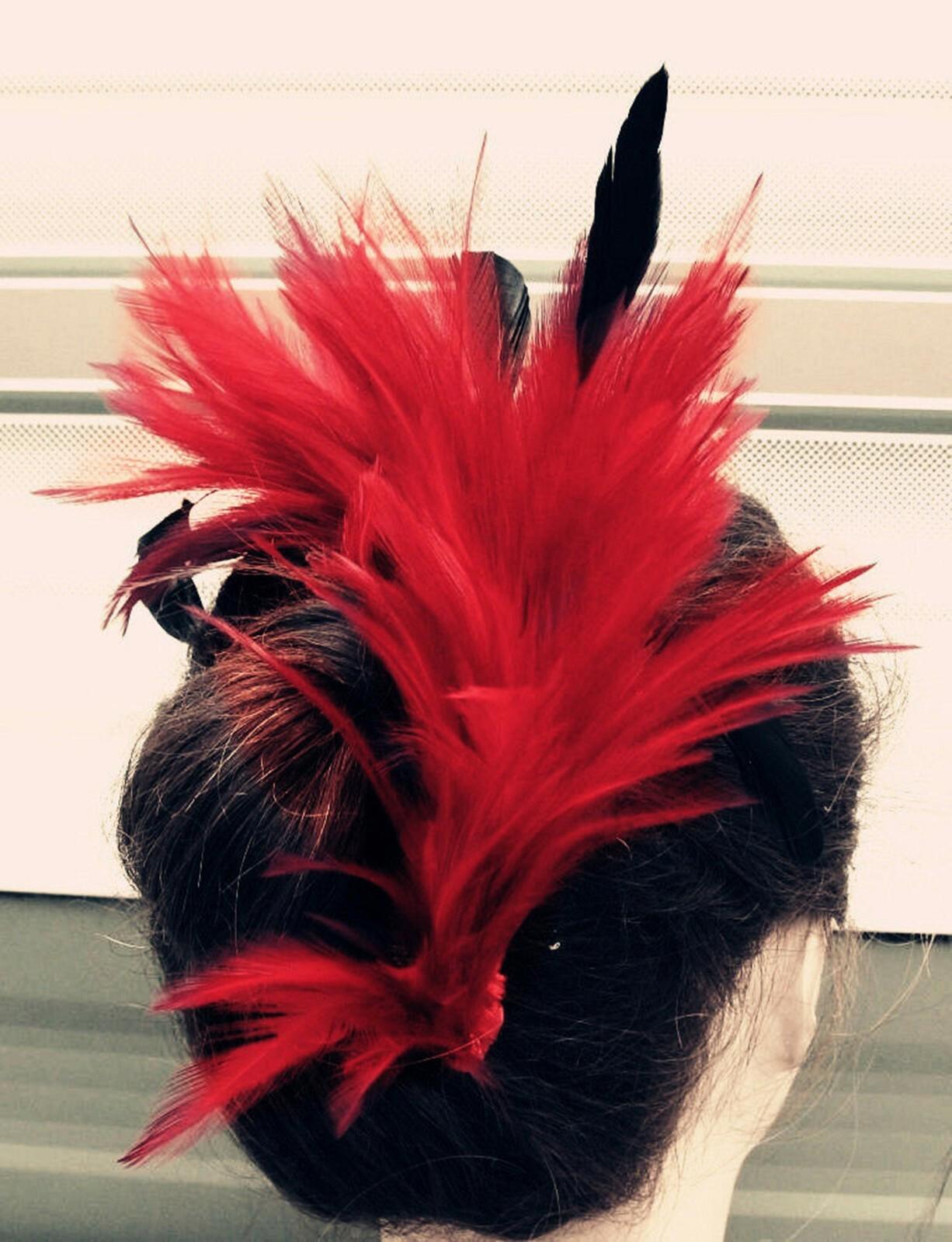 bright red feather comb fascinator millinery wedding hat bridal party race ascot