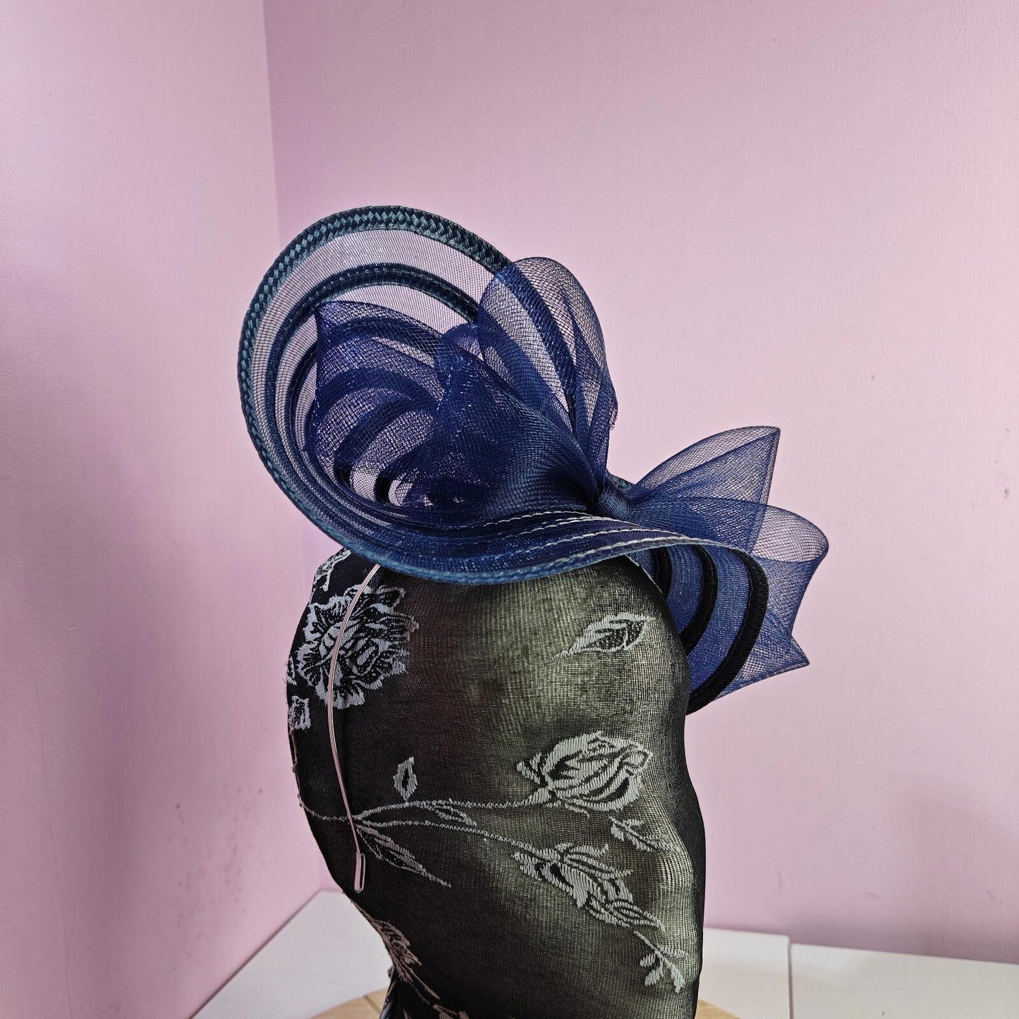 Navy blue bow fascinator wedding hat Kentucky Derby Royal Ascot