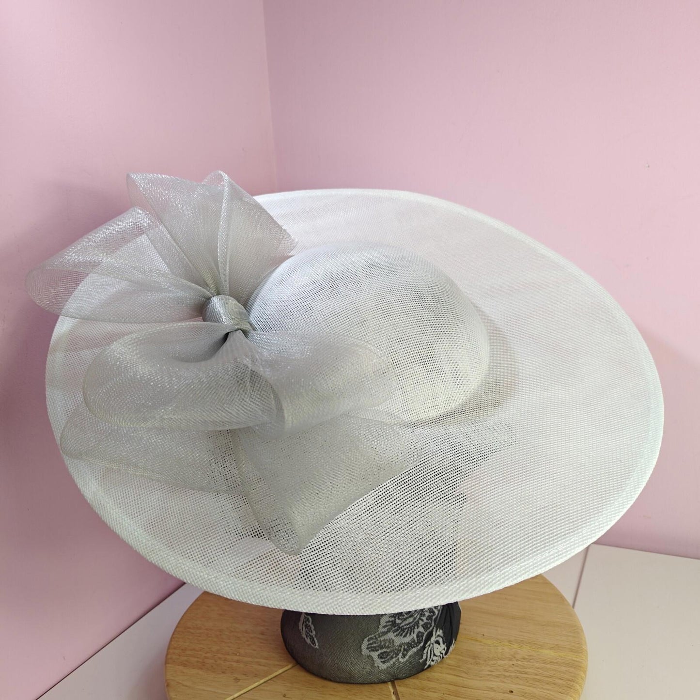 white grey large fascinator wedding hat Kentucky Derby Royal Ascot bow