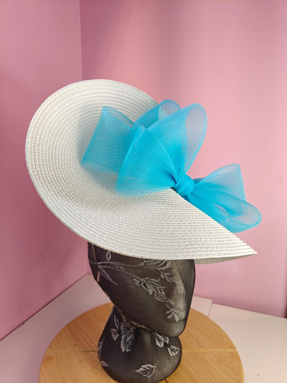 white turquoise large straw fascinator wedding hat Kentucky Derby Royal Ascot