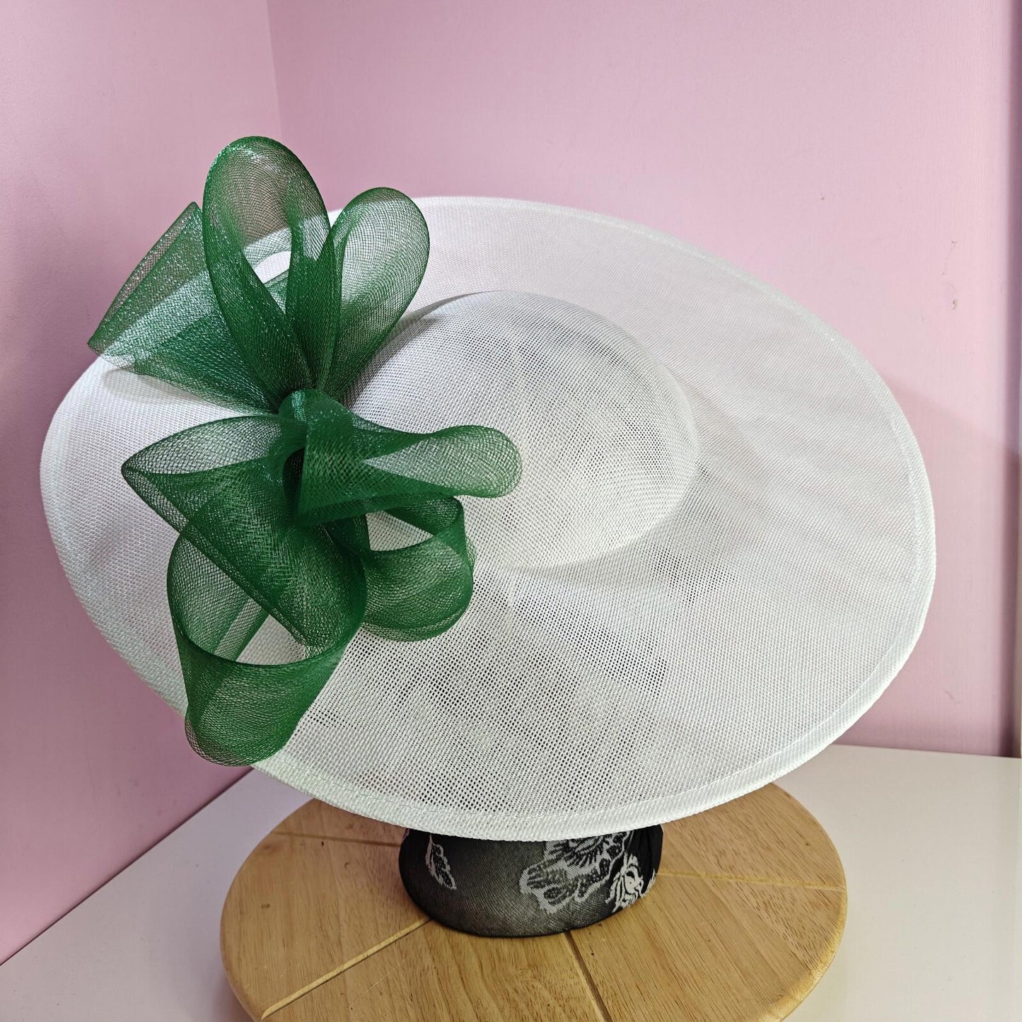 white green large fascinator wedding hat Kentucky Derby Royal Ascot bow