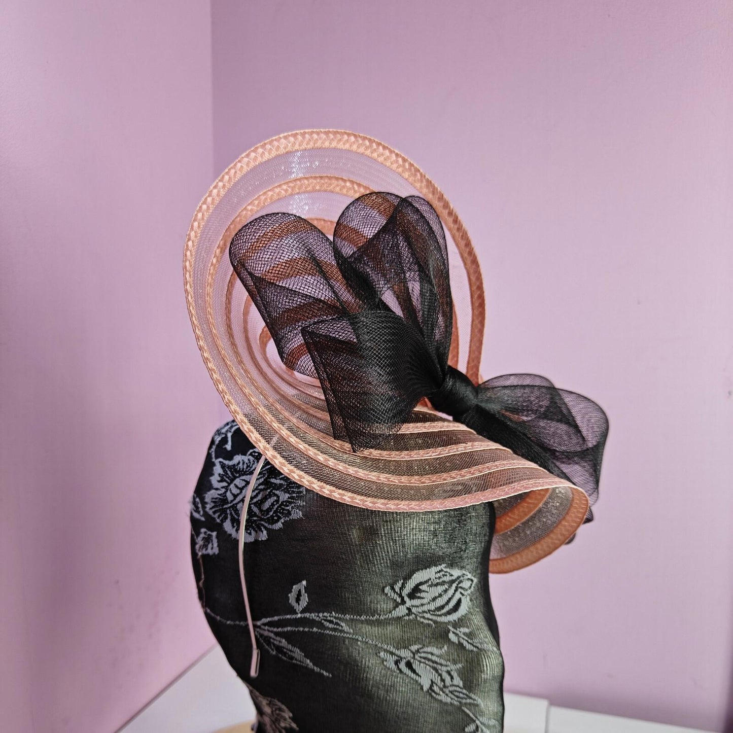 peach coral black bow fascinator wedding hat Kentucky Derby Royal Ascot