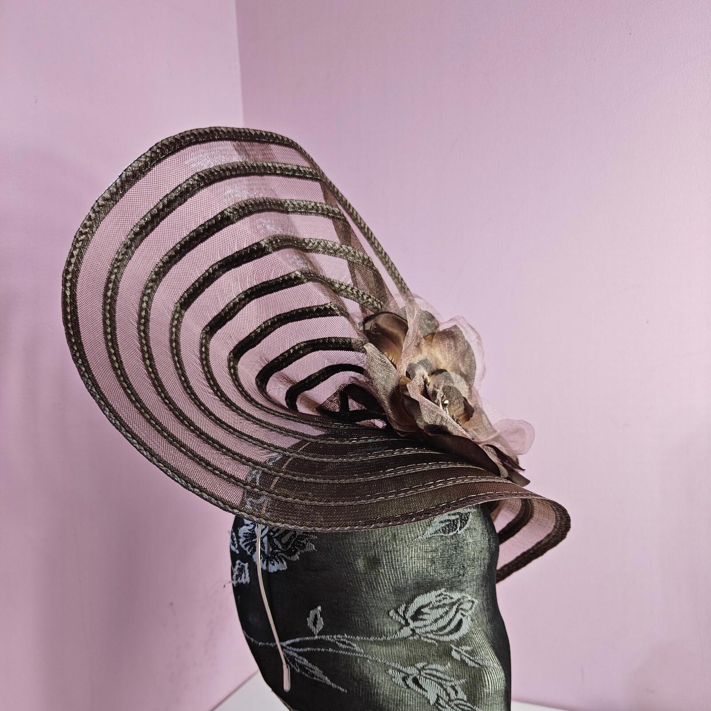 dark brown flower fascinator wedding hat Kentucky Derby Royal Ascot