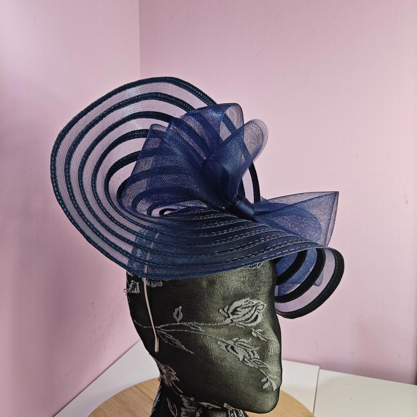 navy blue bow fascinator millinery wedding hat Kentucky Derby Royal Ascot