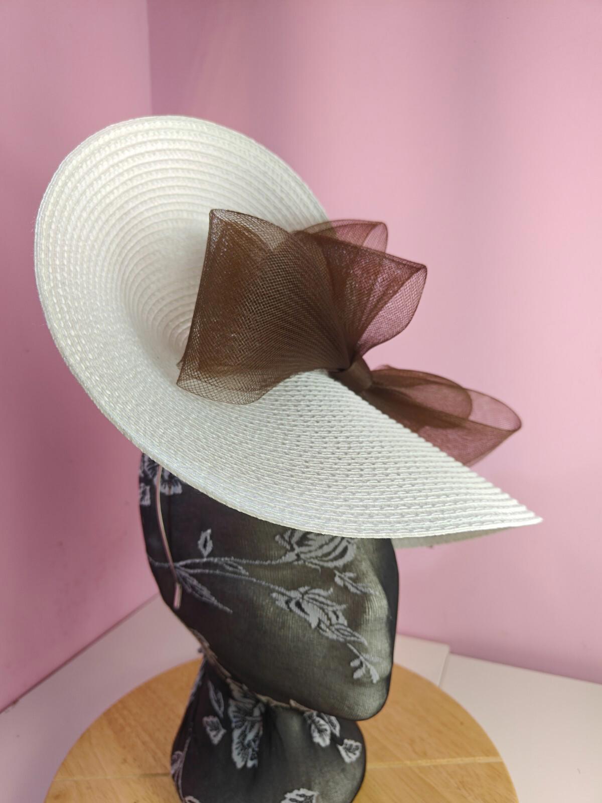 white brown large straw fascinator wedding hat Kentucky Derby Royal Ascot
