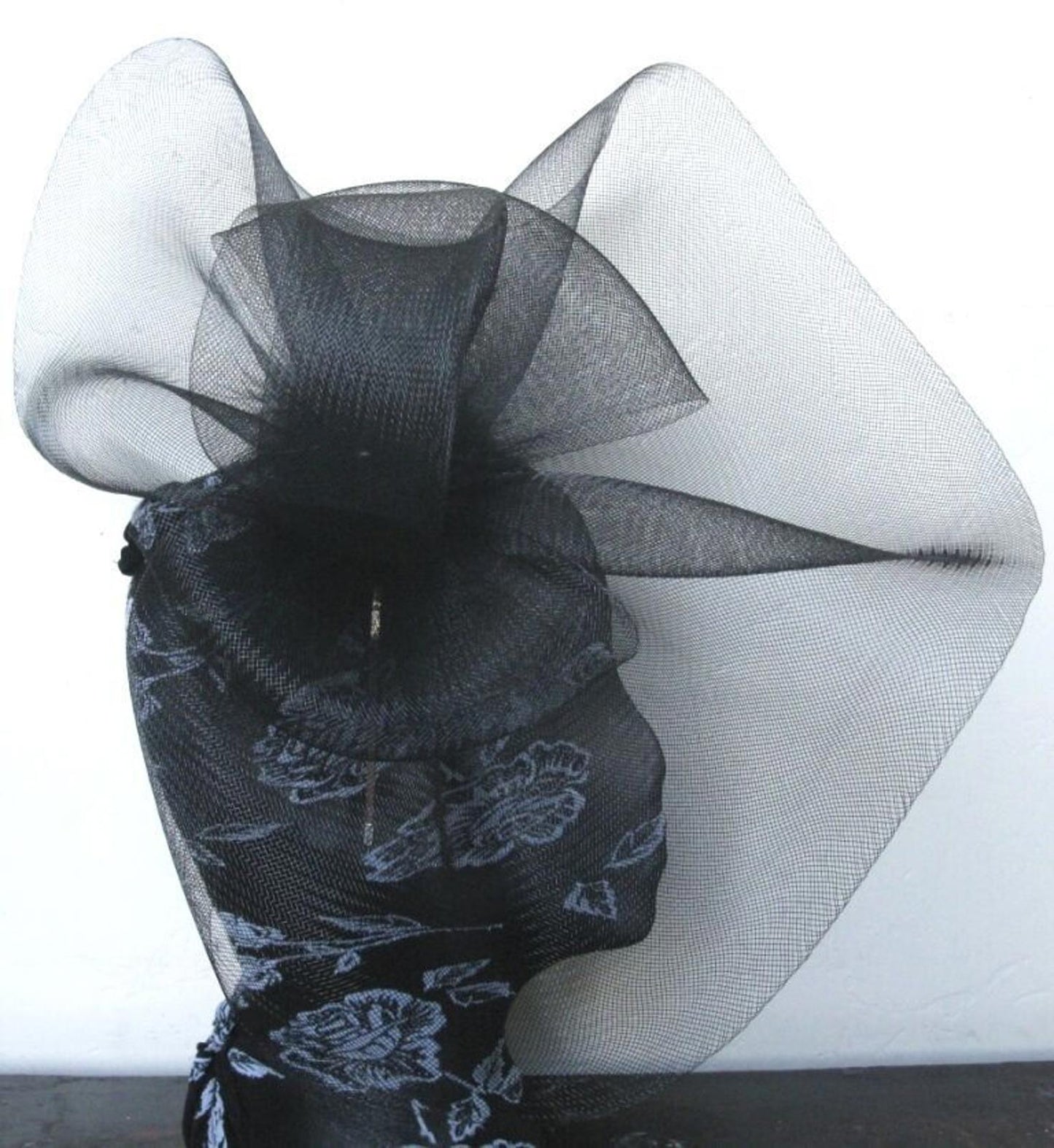 black fascinator millinery burlesque wedding hat hair piece ascot race bridal