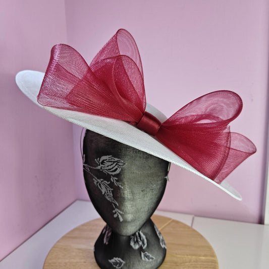 white red large fascinator wedding hat  Kentucky Derby Royal Ascot bow