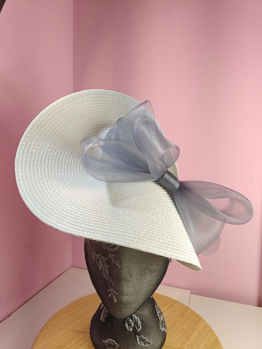white grey large straw fascinator wedding hat Kentucky Derby Royal Ascot