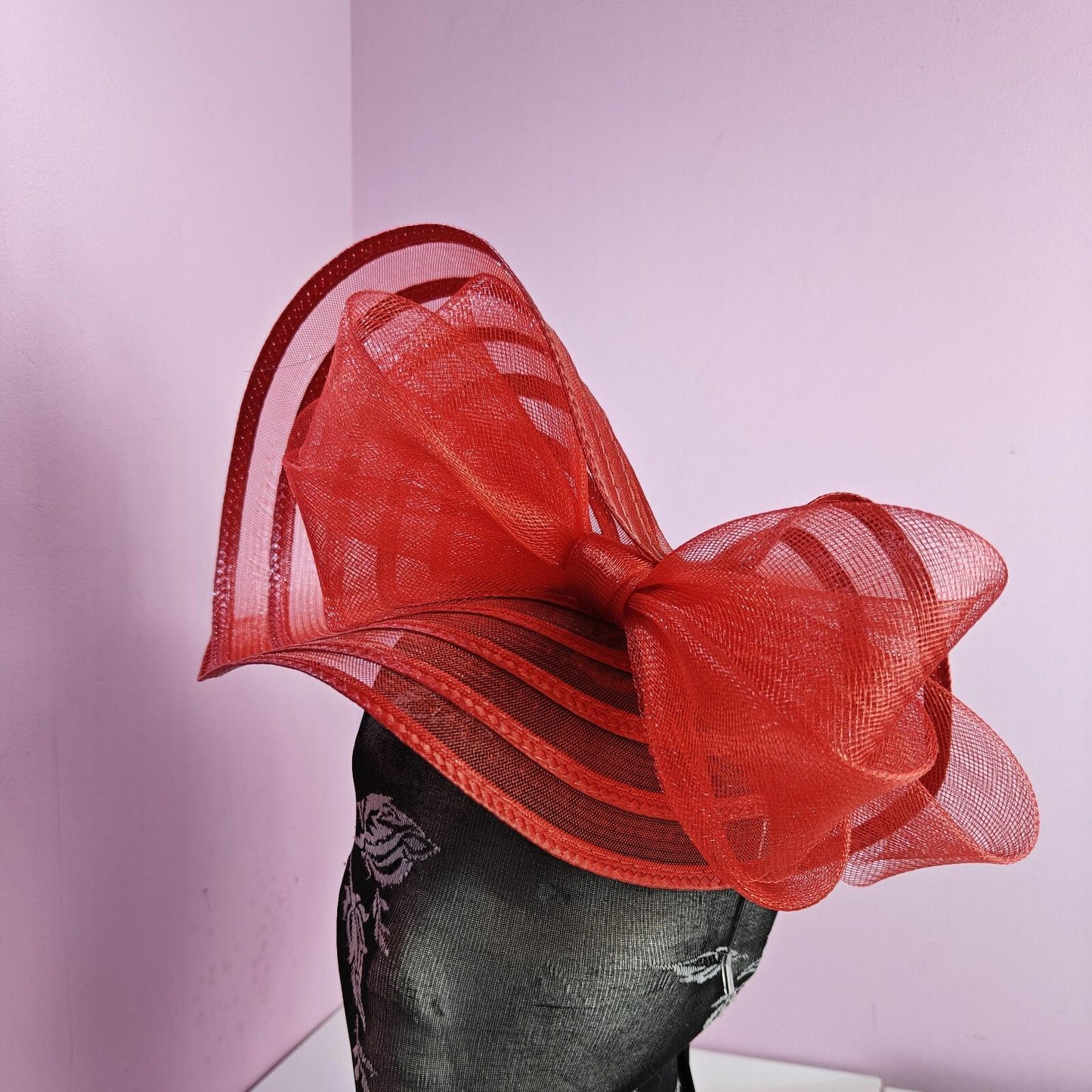 bright red bow fascinator wedding hat Kentucky Derby Royal Ascot