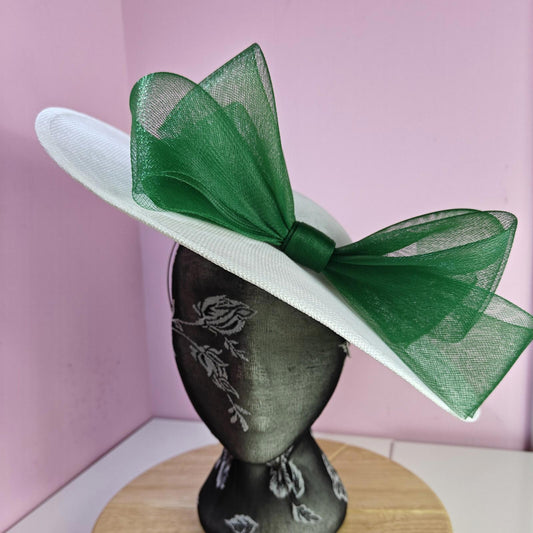 white green large fascinator wedding hat  Kentucky Derby Royal Ascot bow