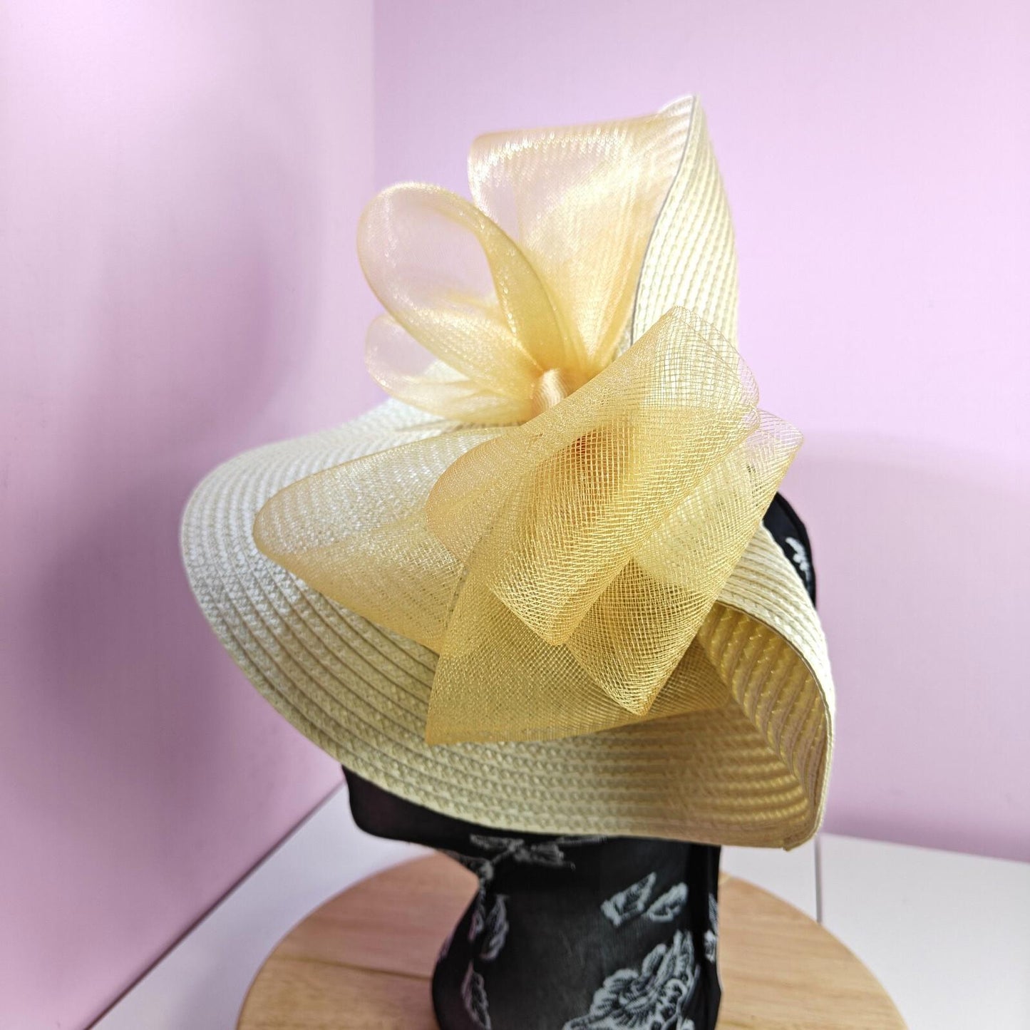 cream gold large straw fascinator wedding hat Kentucky Derby Royal Ascot
