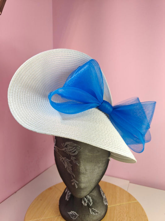 white blue large straw fascinator wedding hat Kentucky Derby Royal Ascot