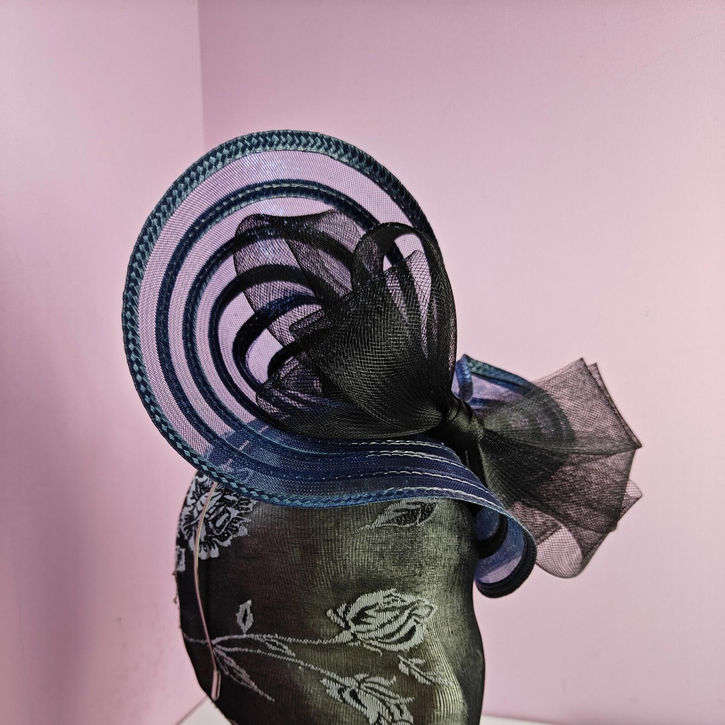 Navy blue black bow fascinator wedding hat Kentucky Derby Royal Ascot
