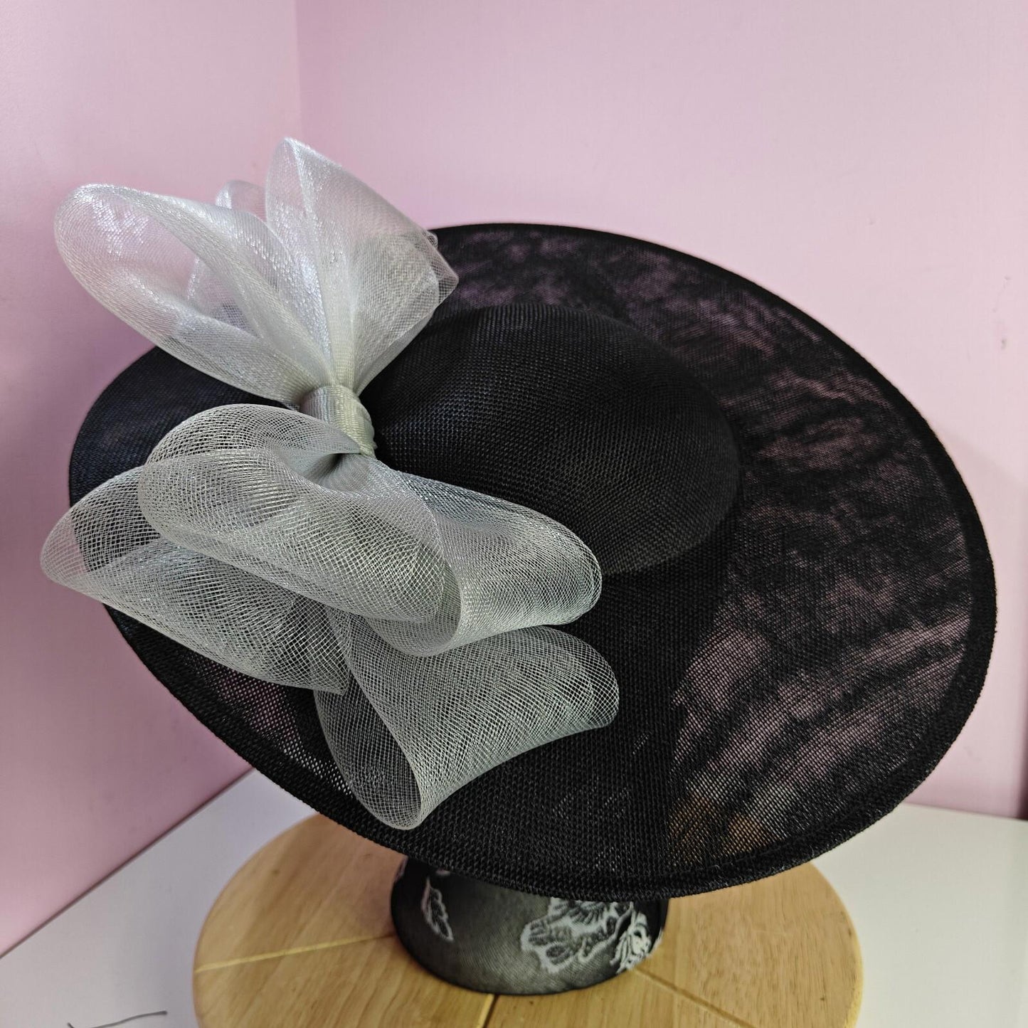 black grey large fascinator wedding hat  Kentucky Derby Royal Ascot bow