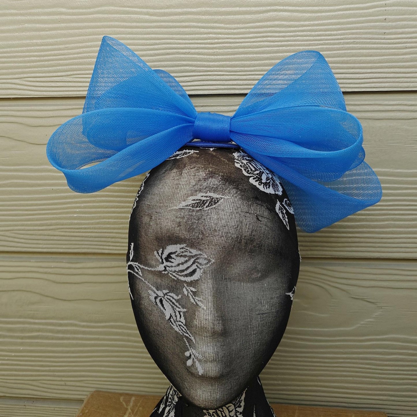 blue bow hair clip brooch fascinator millinery wedding hat race party