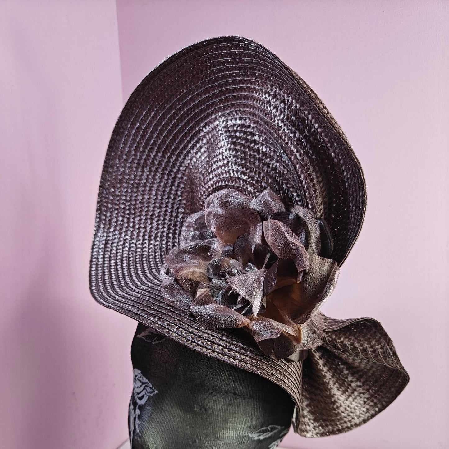 dark brown large straw flower fascinator wedding hat Kentucky Derby Royal Ascot