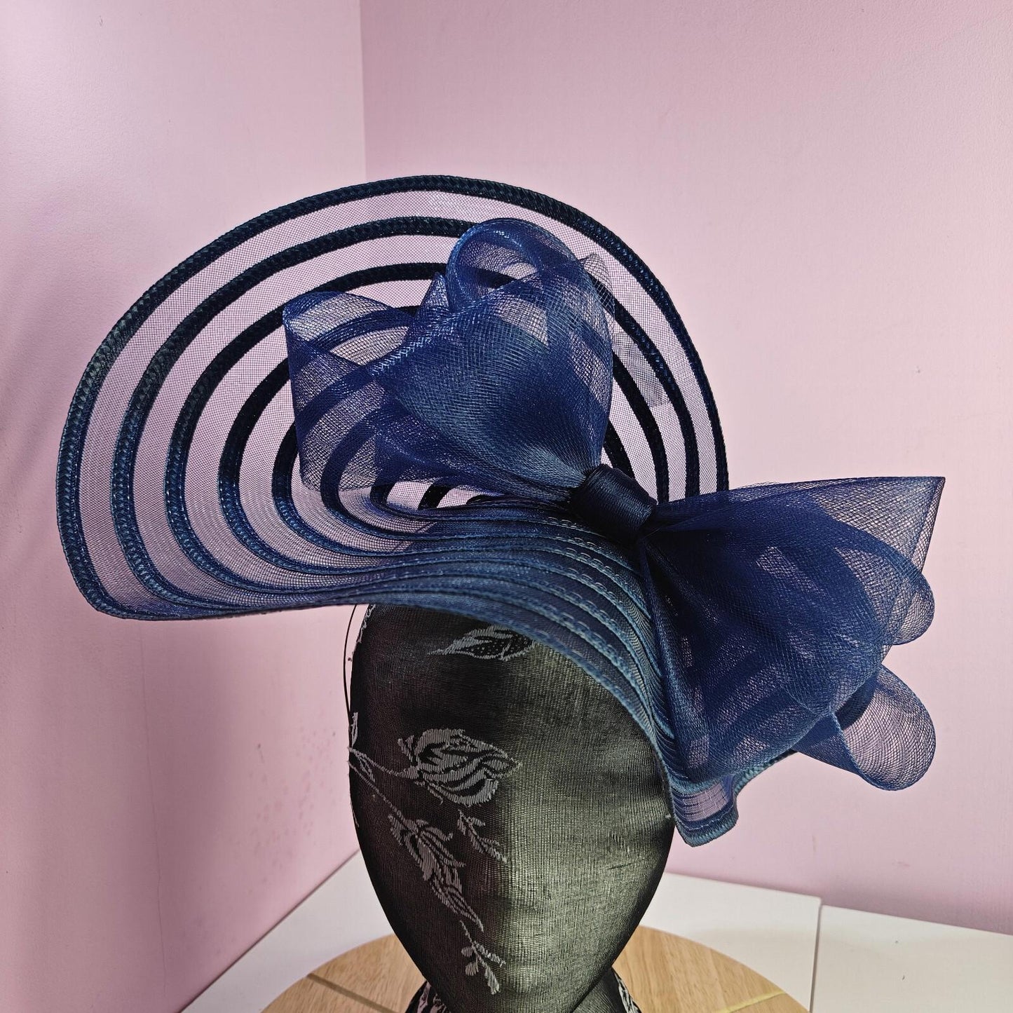 navy blue bow fascinator millinery wedding hat Kentucky Derby Royal Ascot