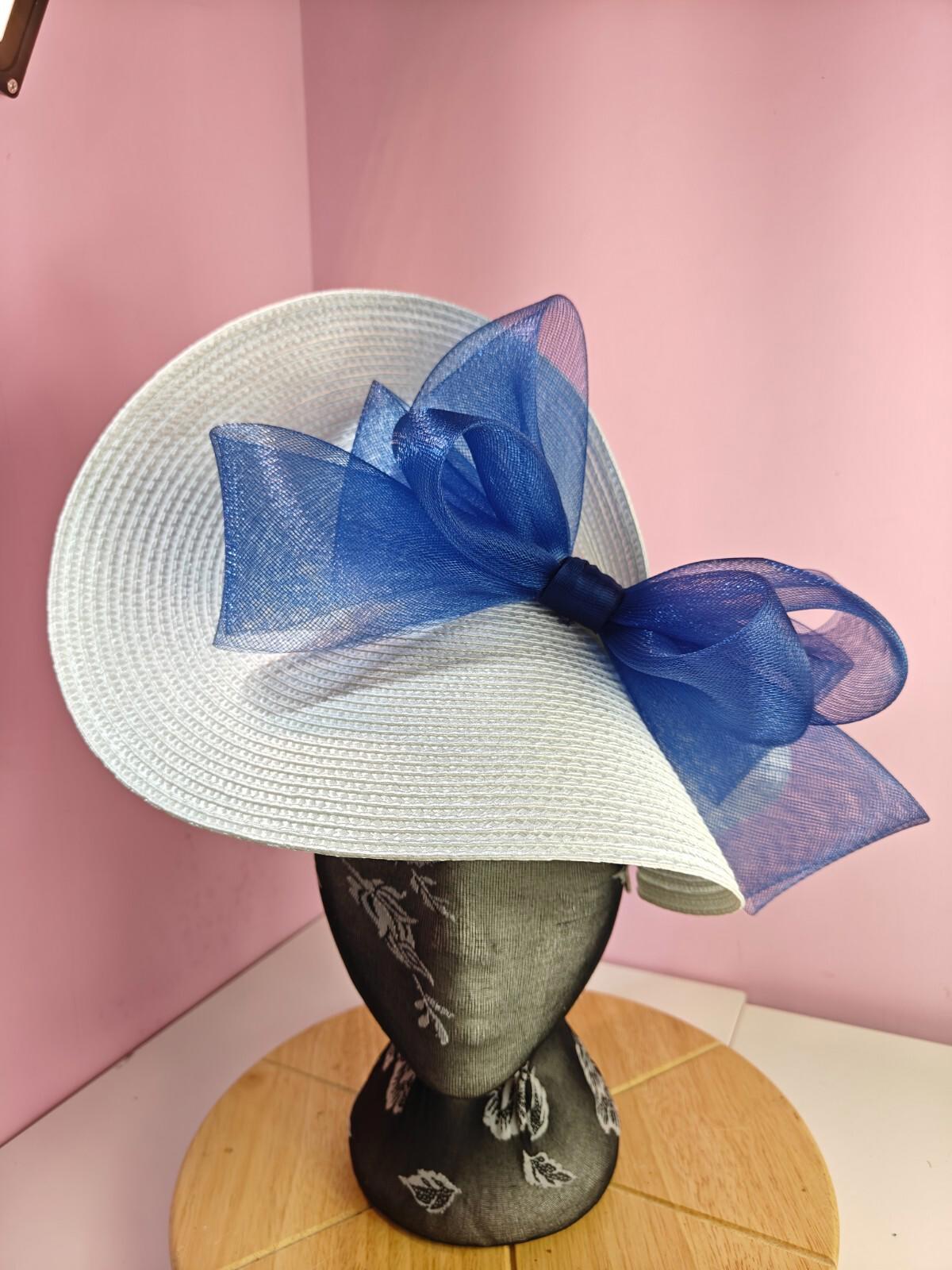 white blue large straw fascinator wedding hat Kentucky Derby Royal Ascot
