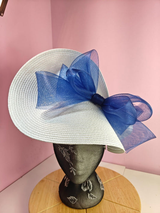 white blue large straw fascinator wedding hat Kentucky Derby Royal Ascot