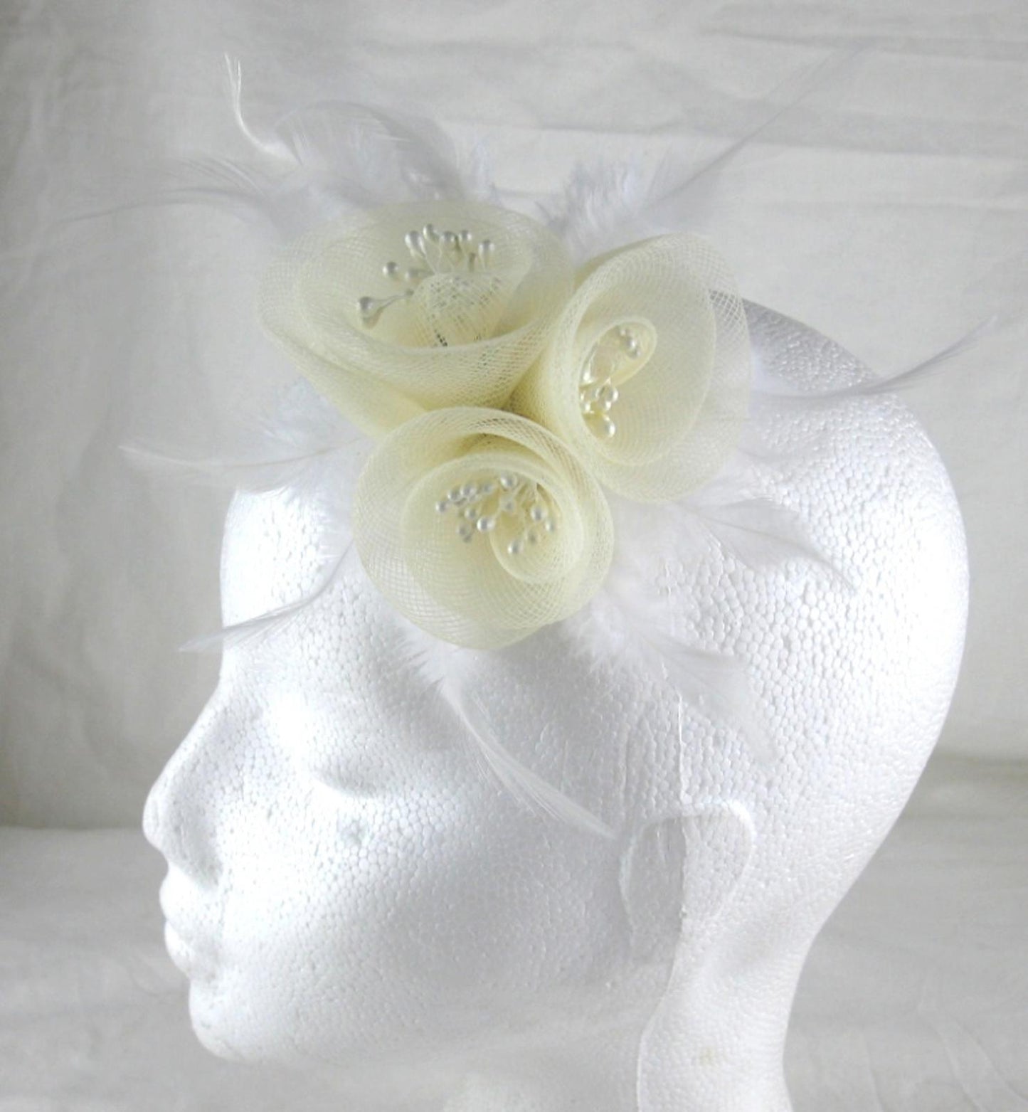 ivory cream fascinator millinery feather brooch clip wedding hair piece ascot