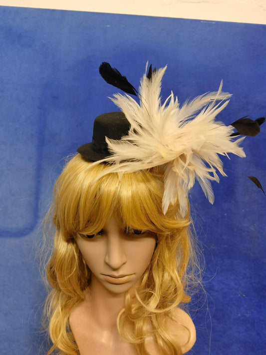 Cream black feather mini top hat fascinator millinery burlesque wedding 1