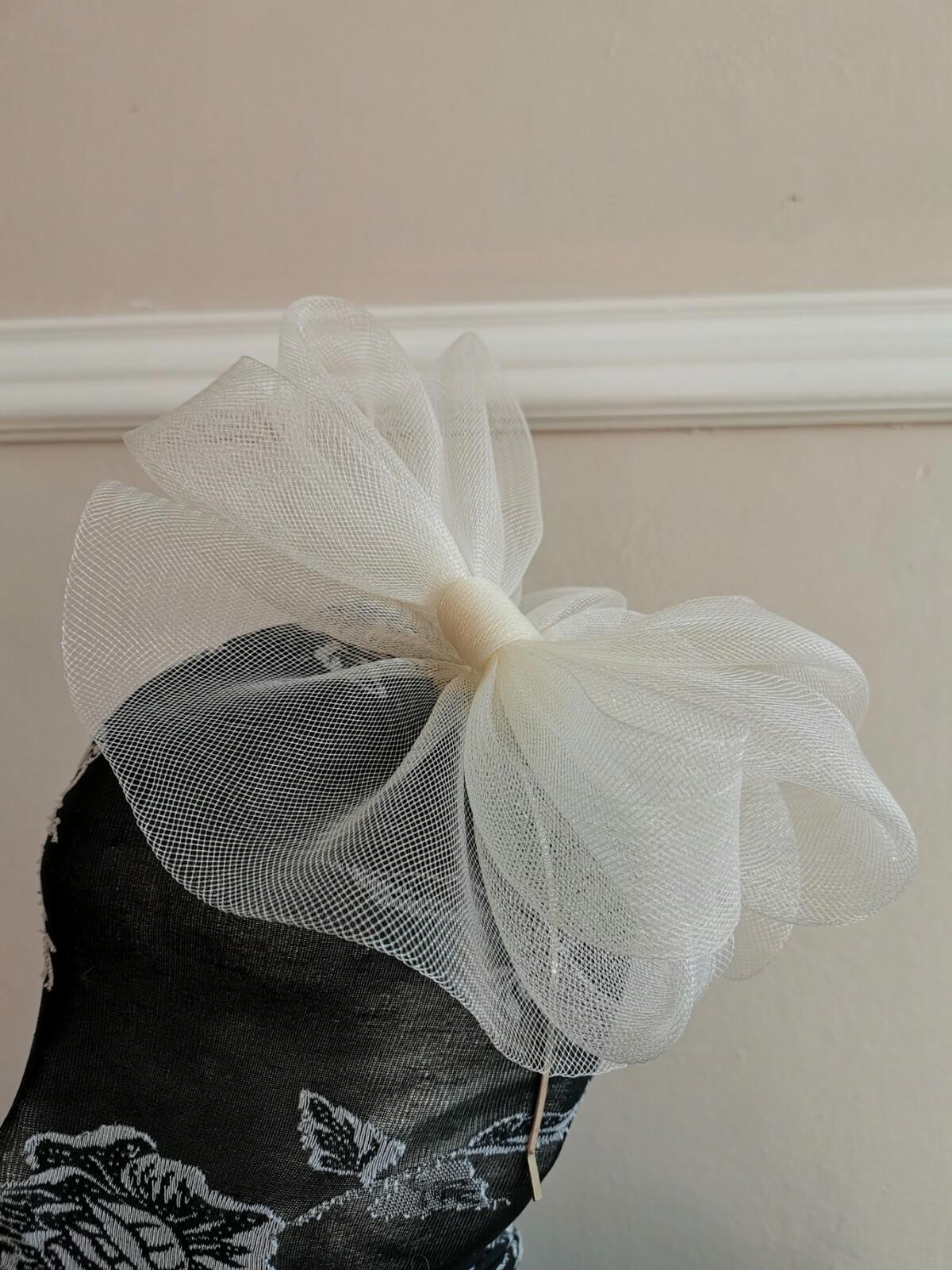 ivory off white fascinator millinery burlesque headband wedding hat hair piece
