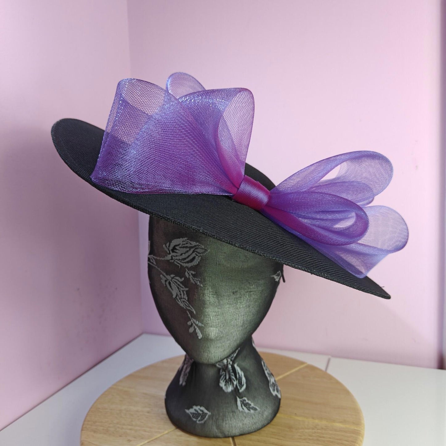 black purple large fascinator wedding hat  Kentucky Derby Royal Ascot bow