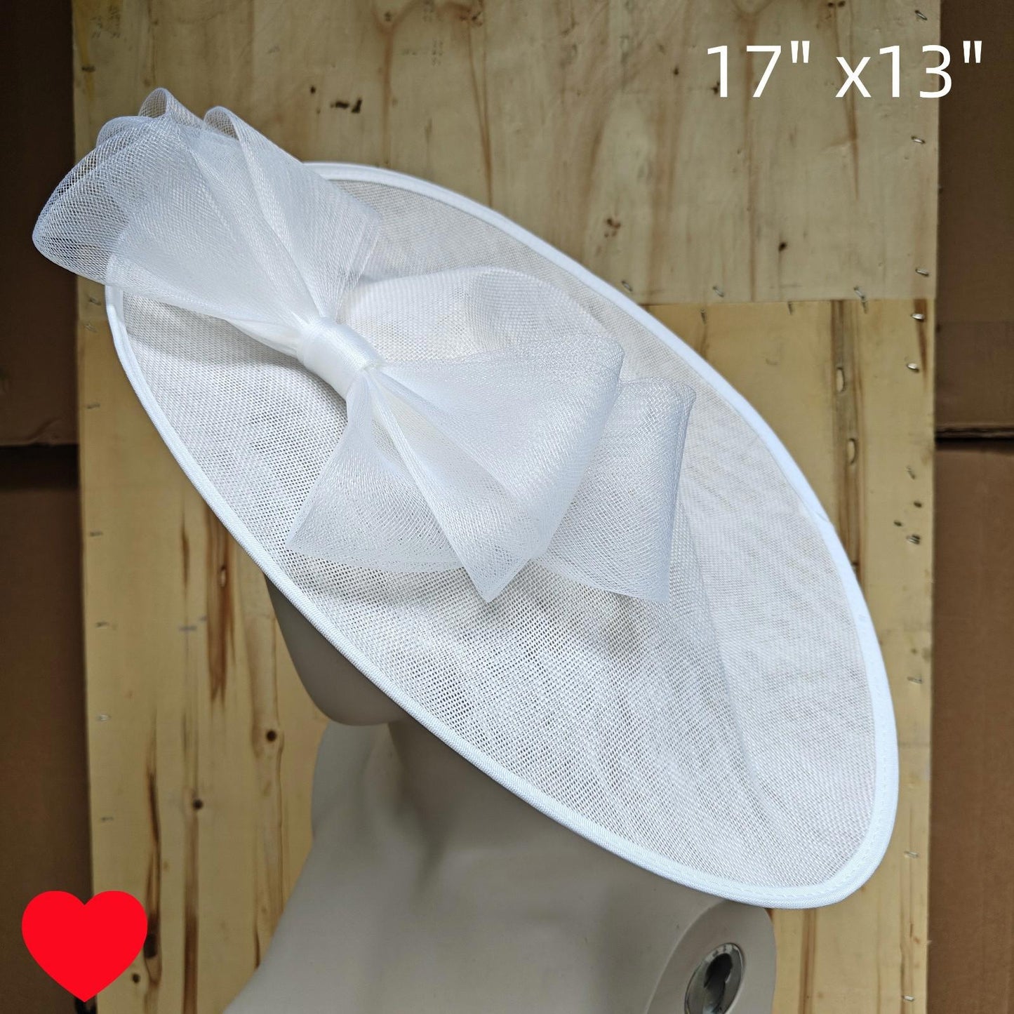 white fascinator wedding hatinator hat Kentucky Derby Royal Ascot bow