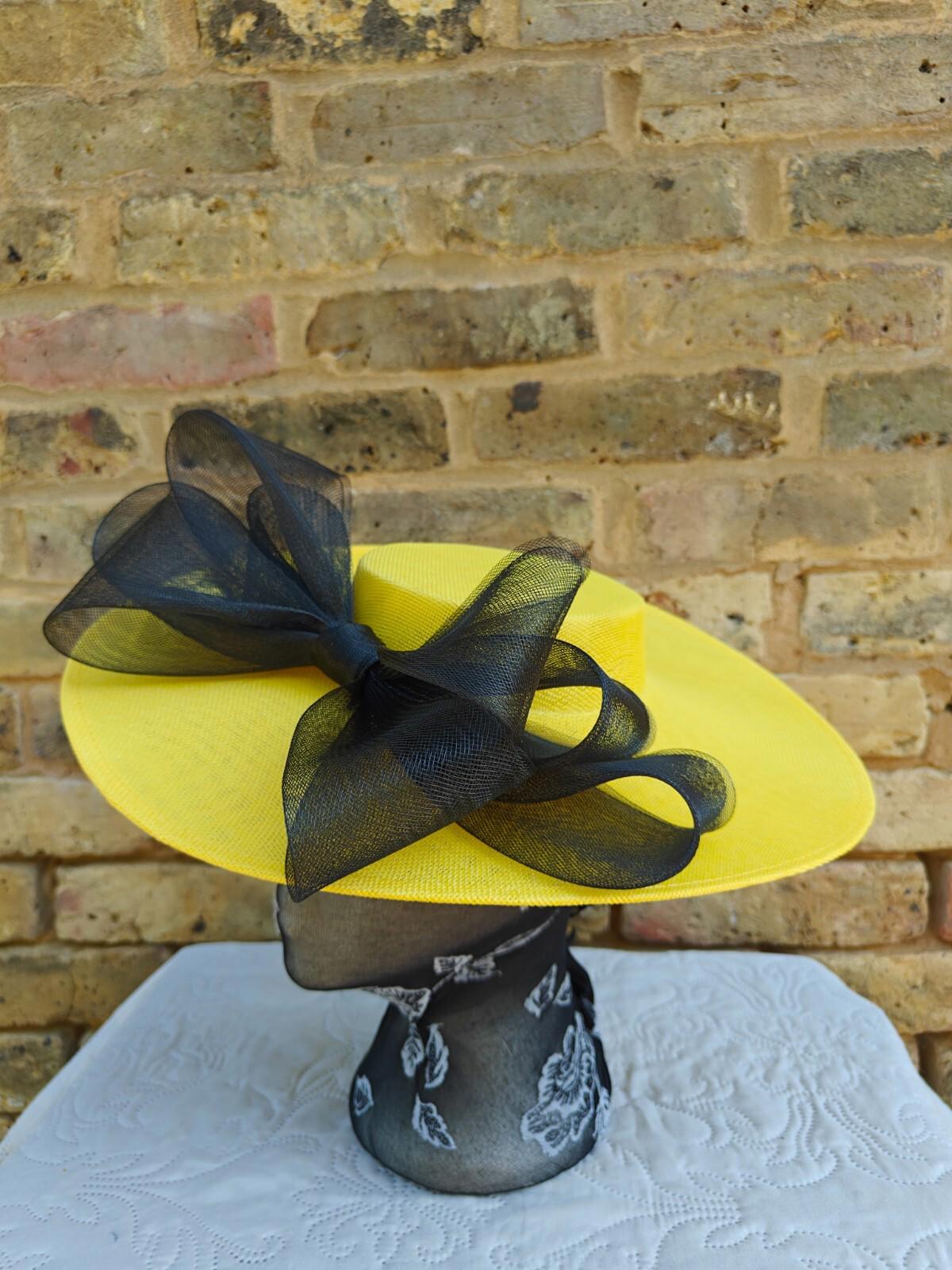 yellow black large fascinator wedding hat  Kentucky Derby Royal Ascot bow