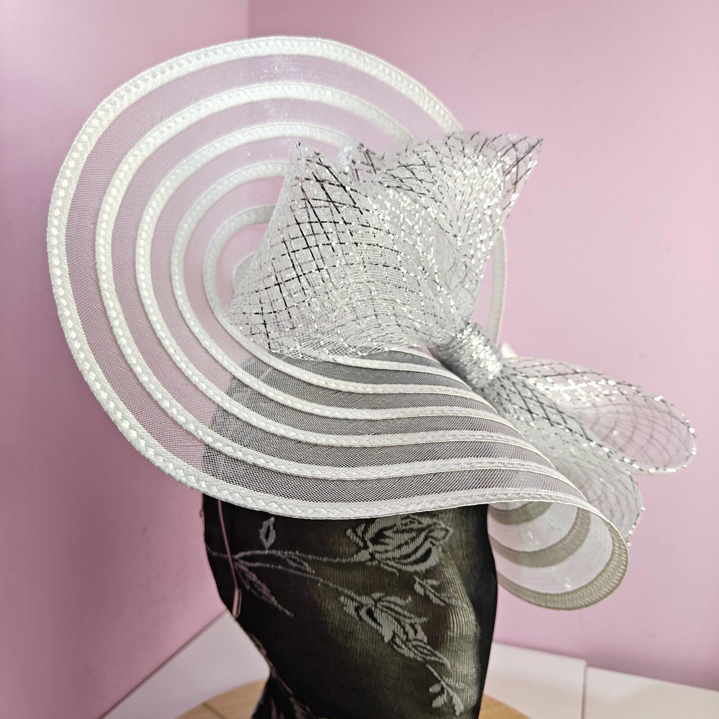 white silver bow fascinator millinery wedding hat Kentucky Derby Royal Ascot