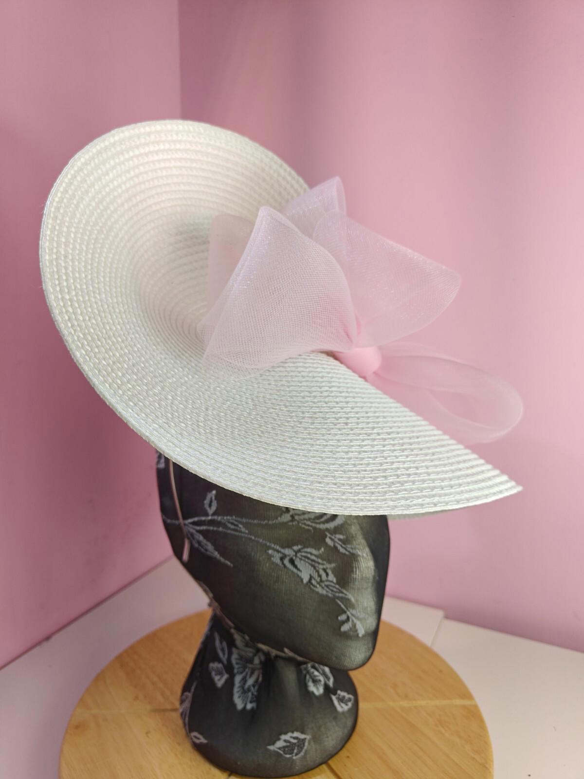 white light pink large straw fascinator wedding hat Kentucky Derby Royal Ascot