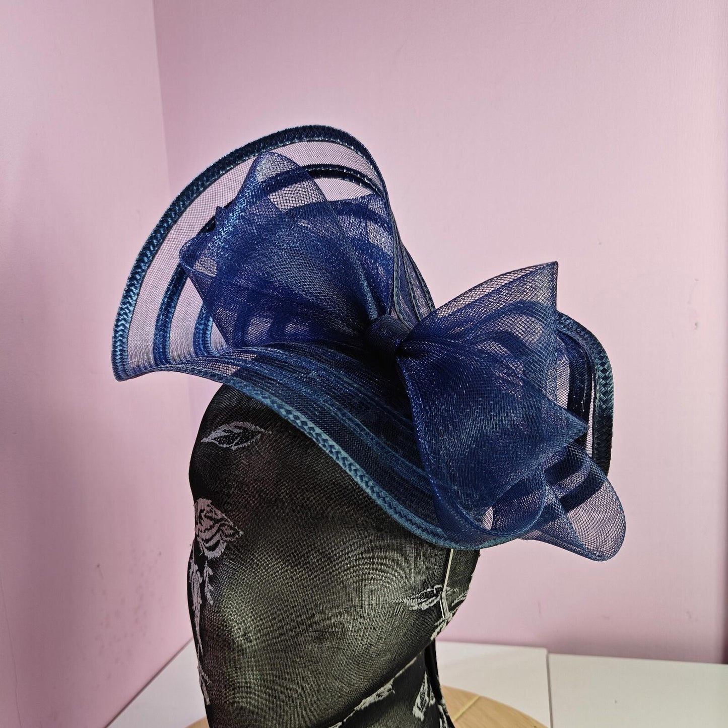 Navy blue bow fascinator wedding hat Kentucky Derby Royal Ascot