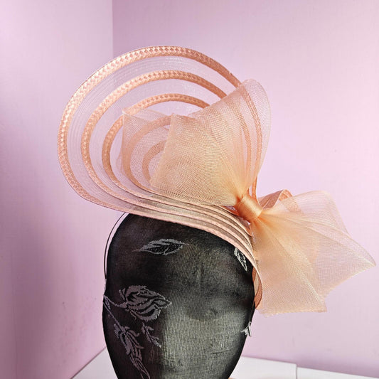 peach coral crinoline bow fascinator wedding hat Kentucky Derby Royal Ascot
