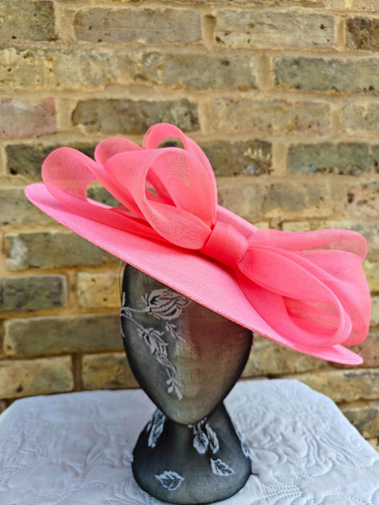 coral pink large fascinator wedding hat  Kentucky Derby Royal Ascot bow