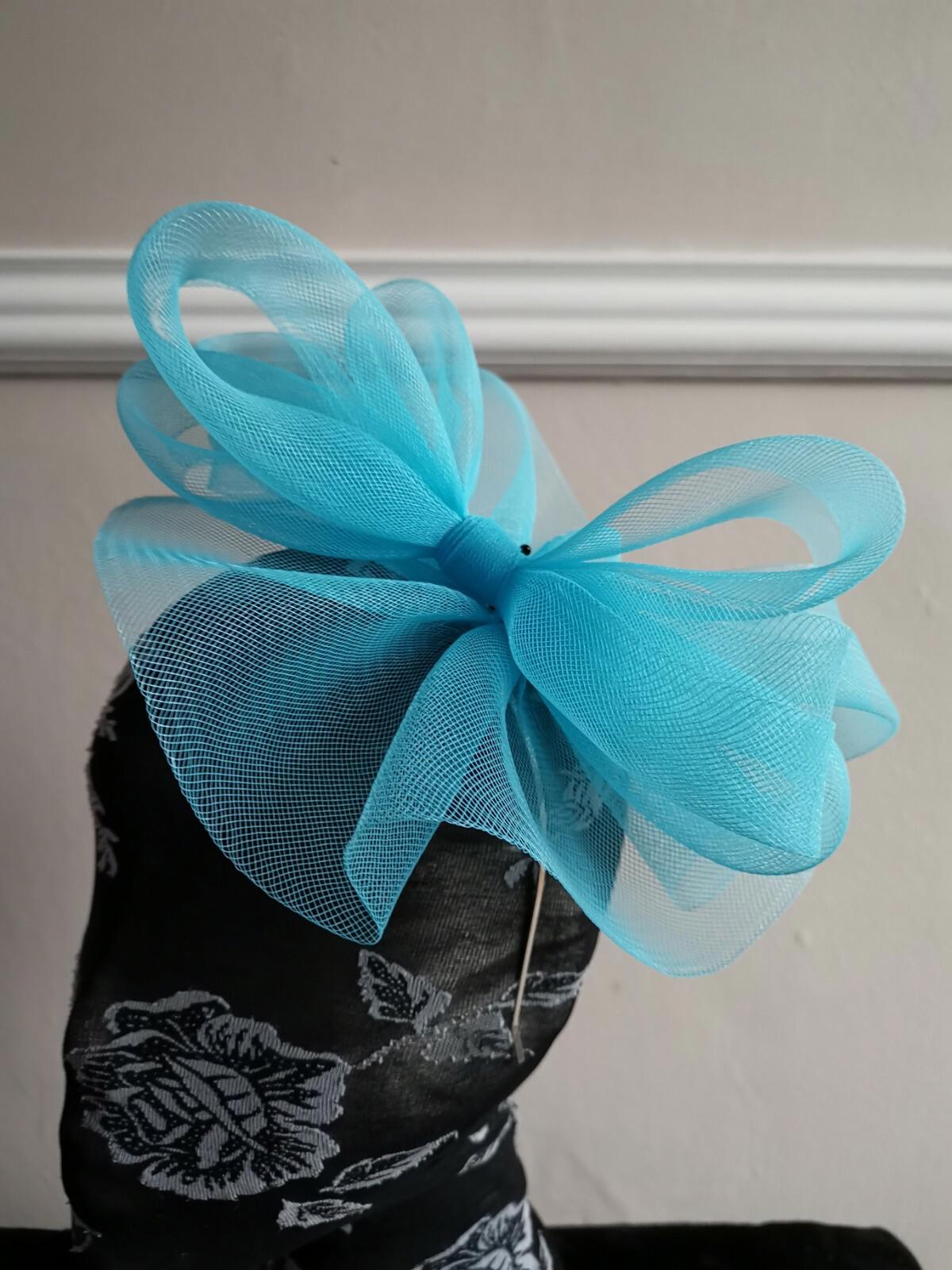 turquoise blue fascinator millinery burlesque headband wedding hat hair piece