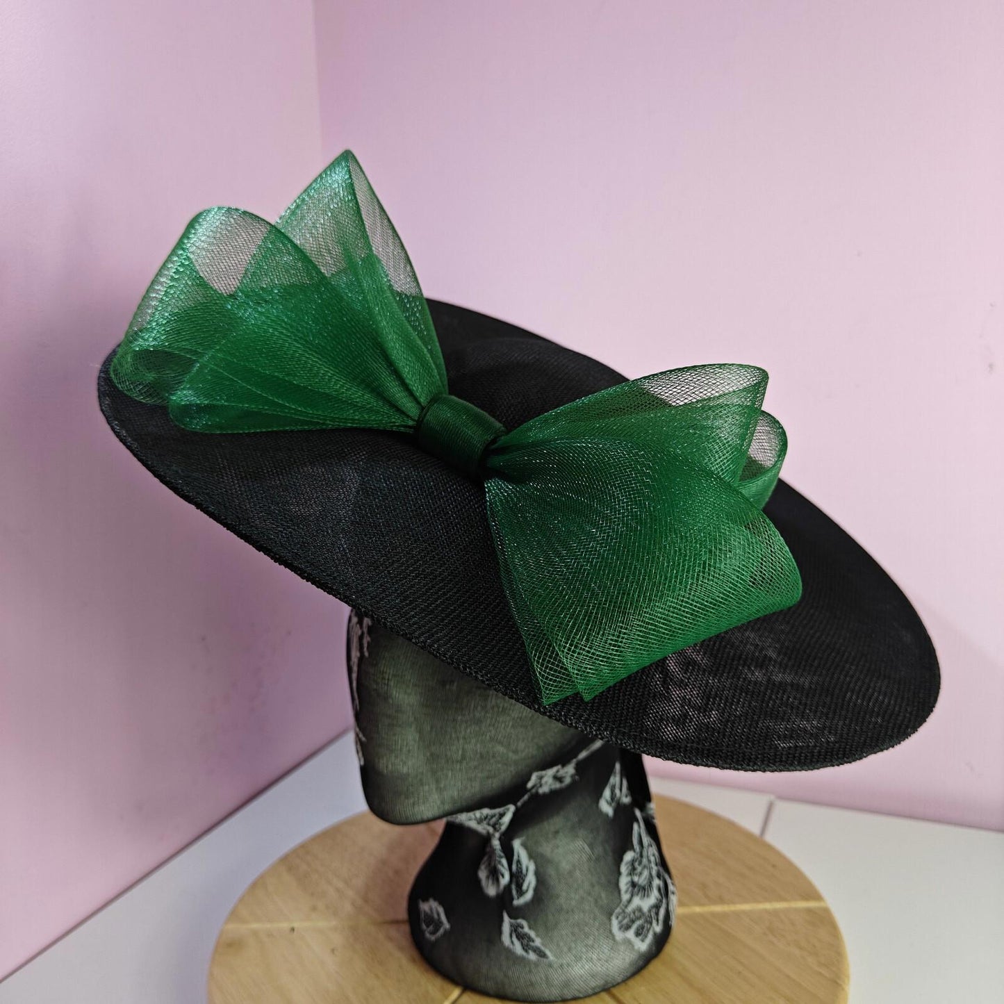 black green large fascinator wedding hat  Kentucky Derby Royal Ascot bow