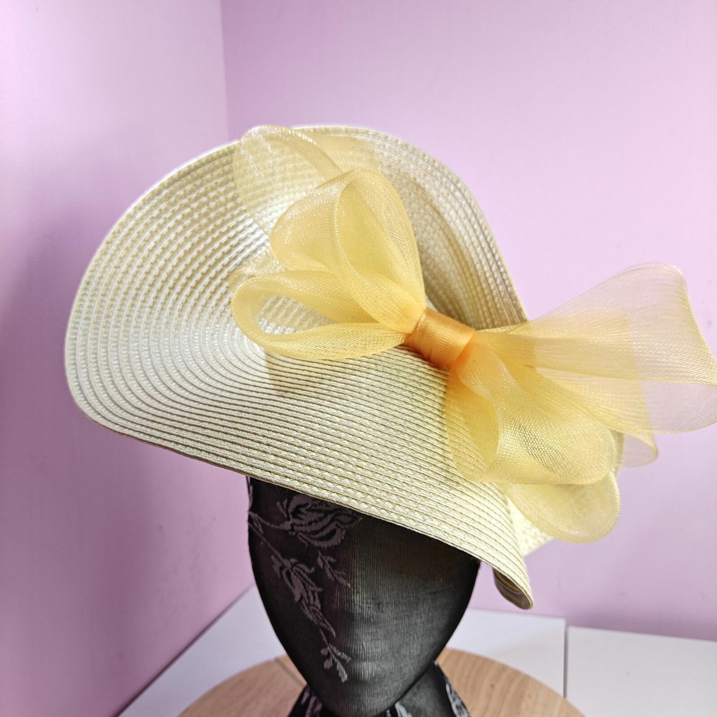 cream gold large straw fascinator wedding hat Kentucky Derby Royal Ascot
