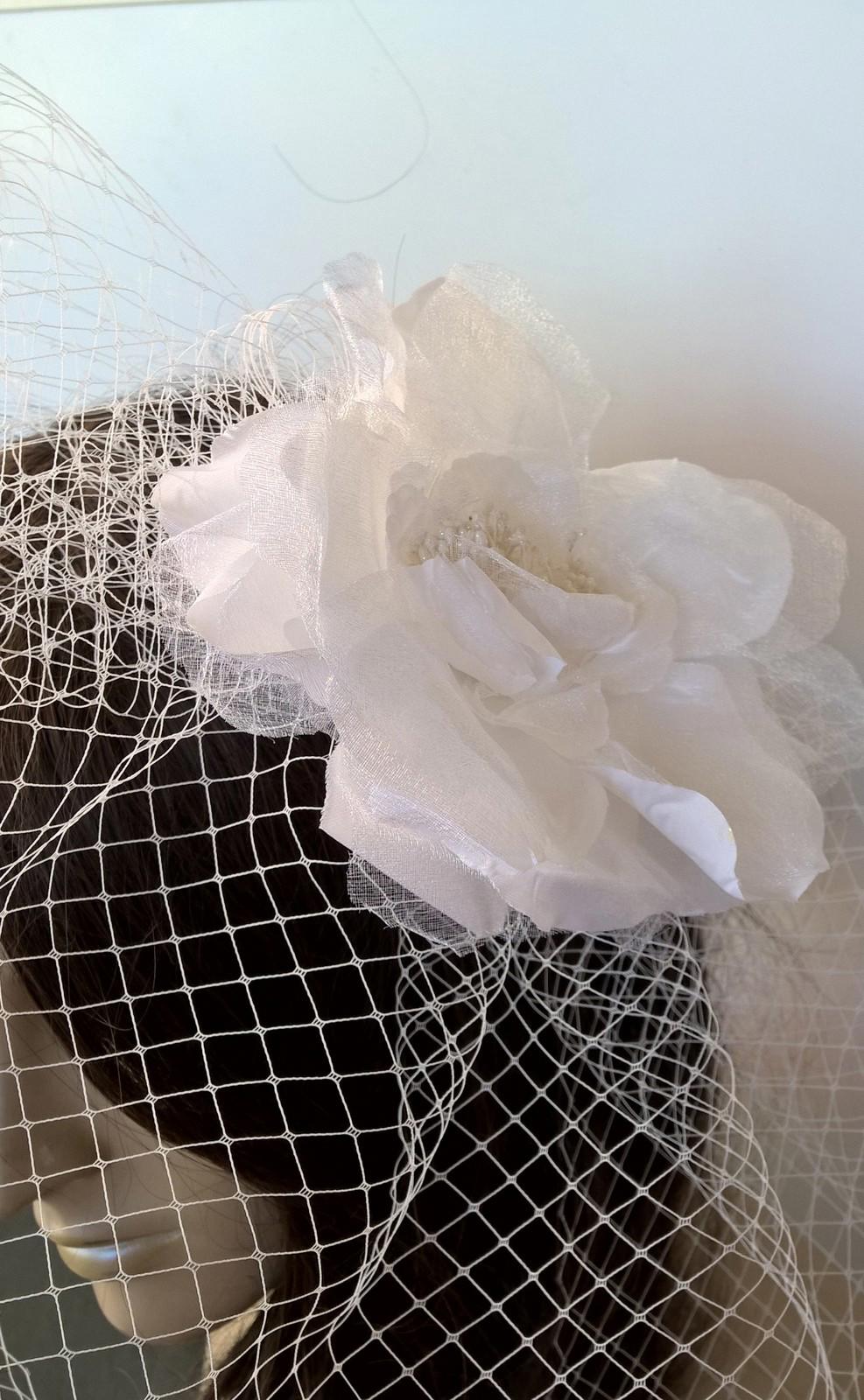 white satin flower black veiling fascinator hair clip ascot wedding bridal x