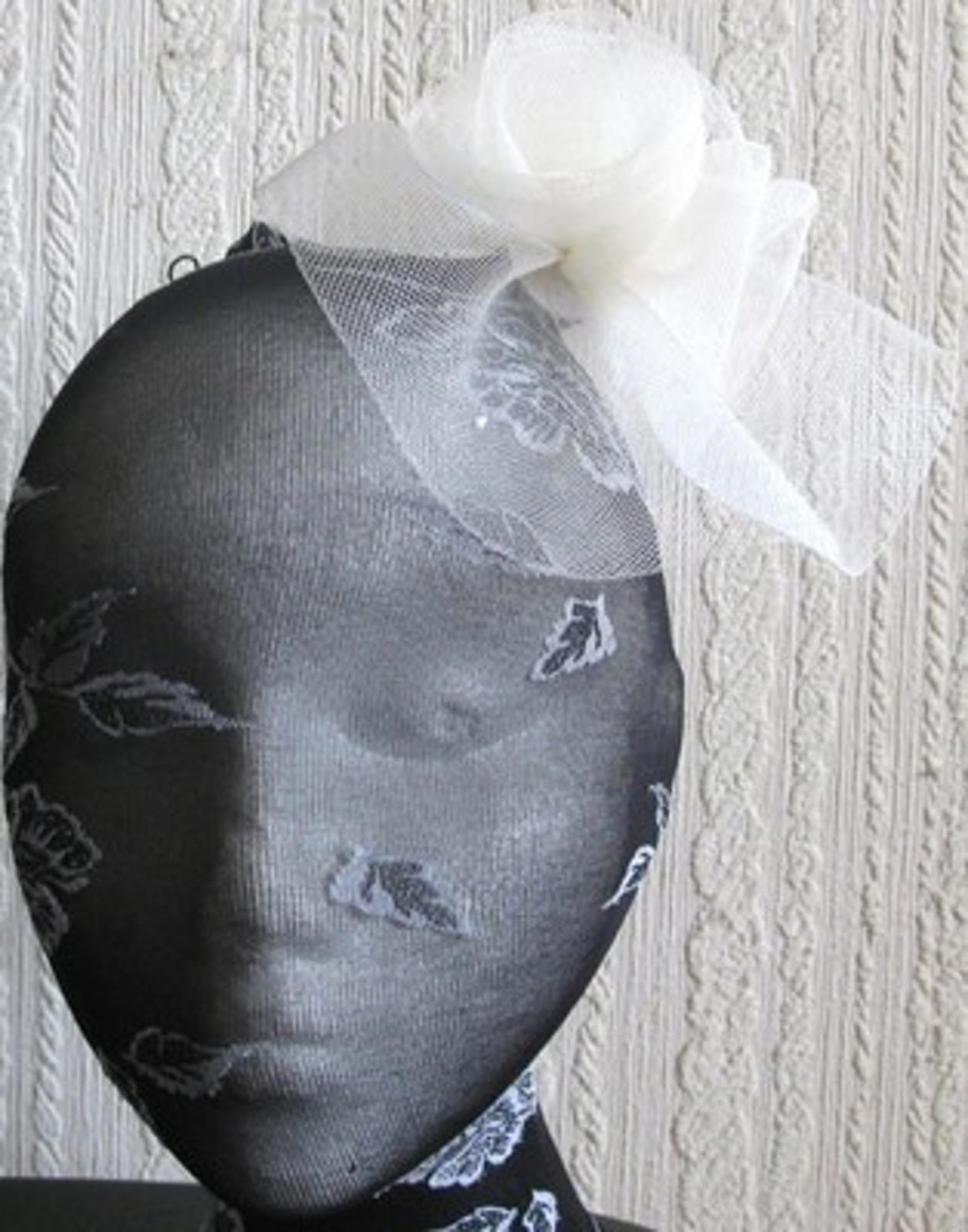 ivory flower fascinator millinery  brooch clip wedding hat bridal ascot race