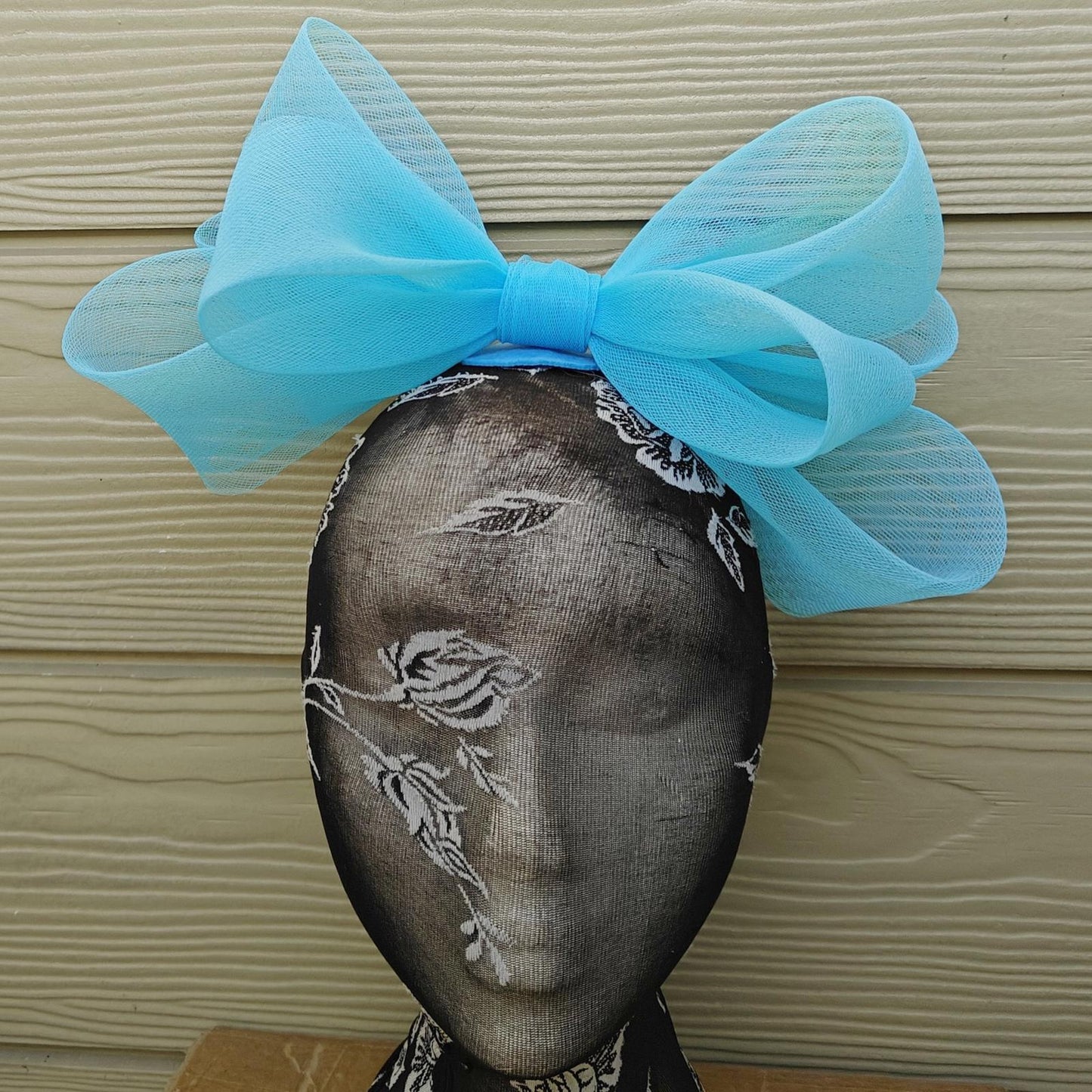 turquoise bow hair clip brooch fascinator millinery wedding hat race party
