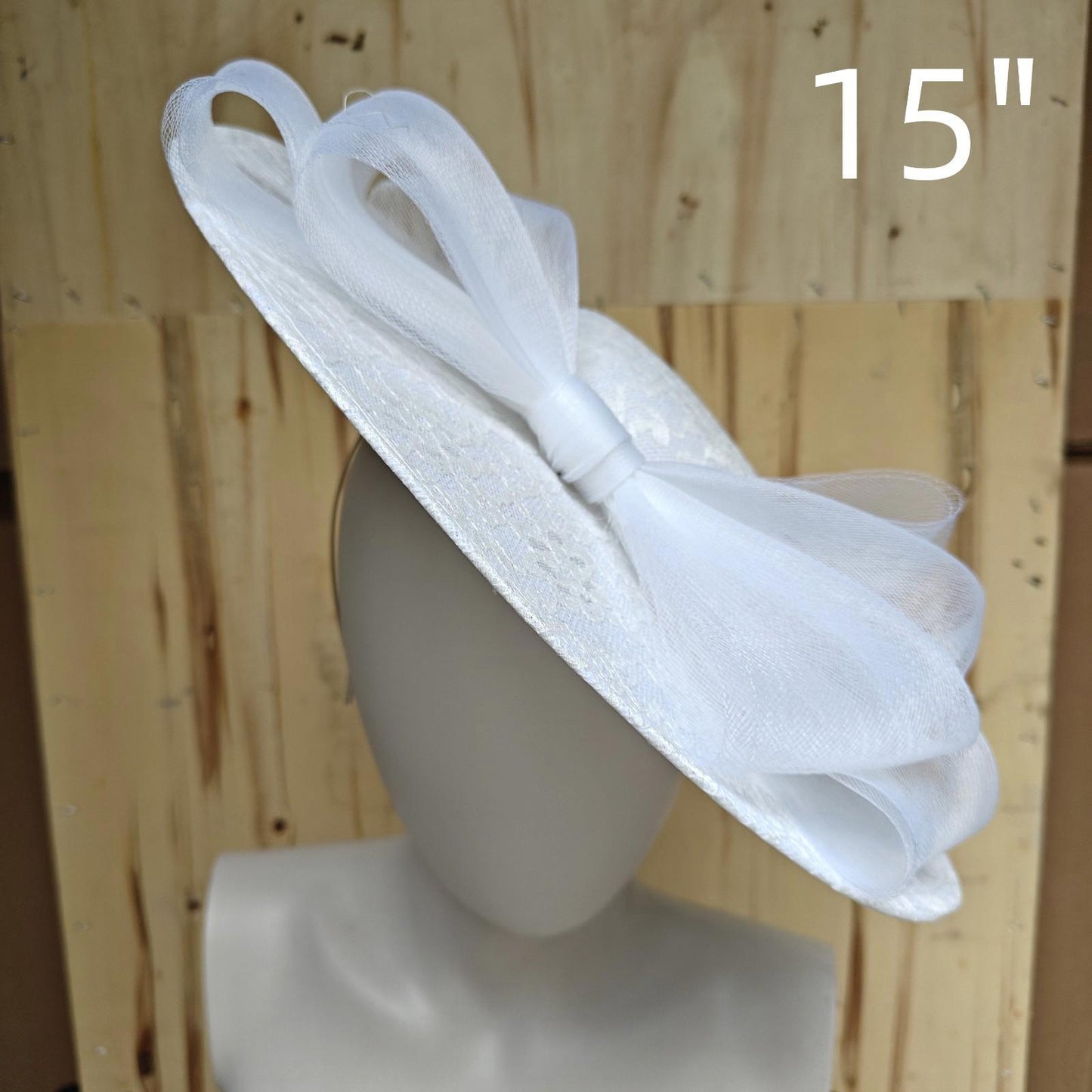 white lace fascinator wedding hatinator hat Kentucky Derby Royal Ascot bow
