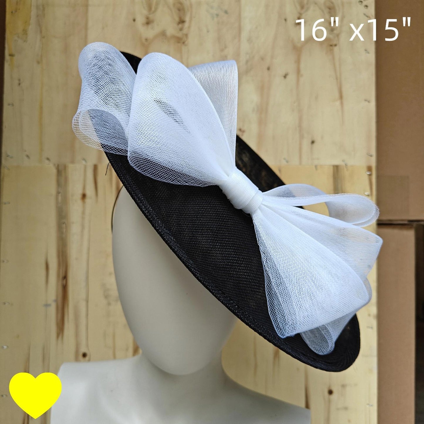 black white fascinator wedding hatinator hat Kentucky Derby Royal Ascot bow
