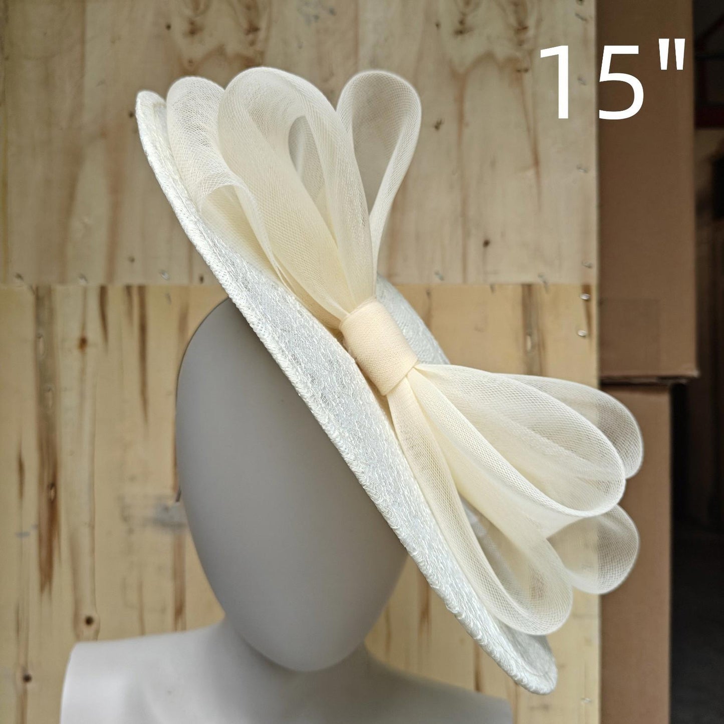 ivory lace fascinator wedding hatinator hat Kentucky Derby Royal Ascot bow