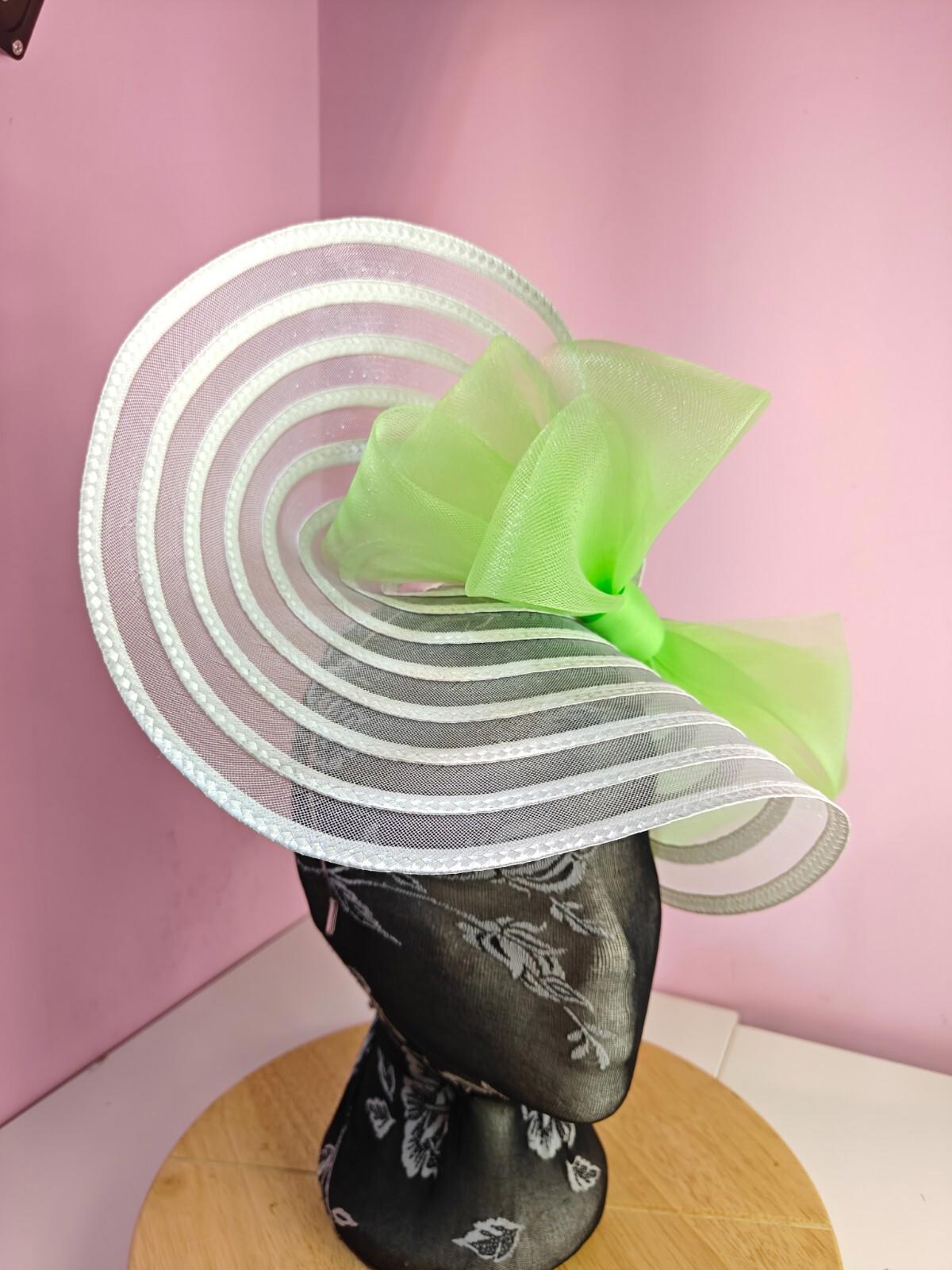 white green bow fascinator millinery wedding hat Kentucky Derby Royal Ascot