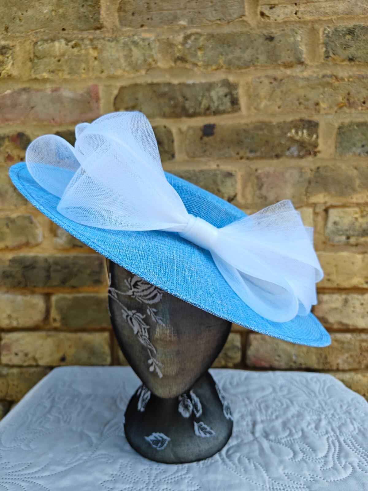 baby blue white large fascinator wedding hat  Kentucky Derby Royal Ascot bow